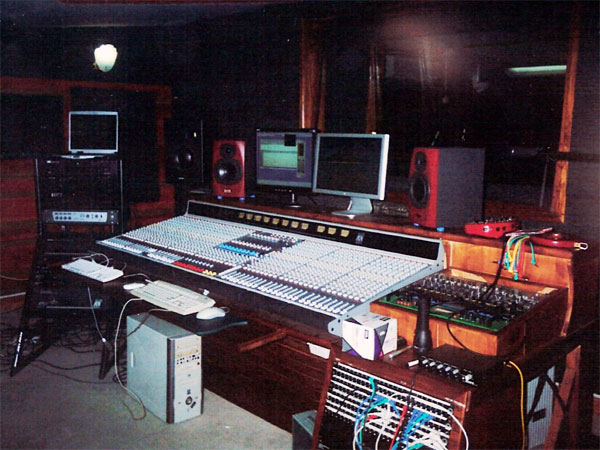 Tanzania recording studio